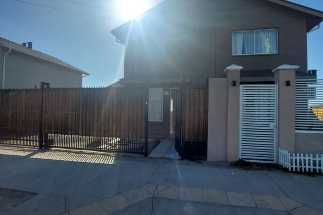 ARRIENDO CASA EN VILLA SENDEROS DE LOS ANDES