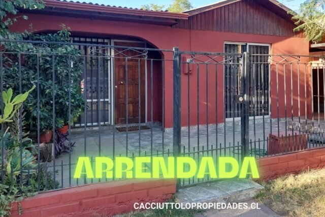 ARRENDADA CASA DE UN PISO EN VILLA MINERA ANDINA