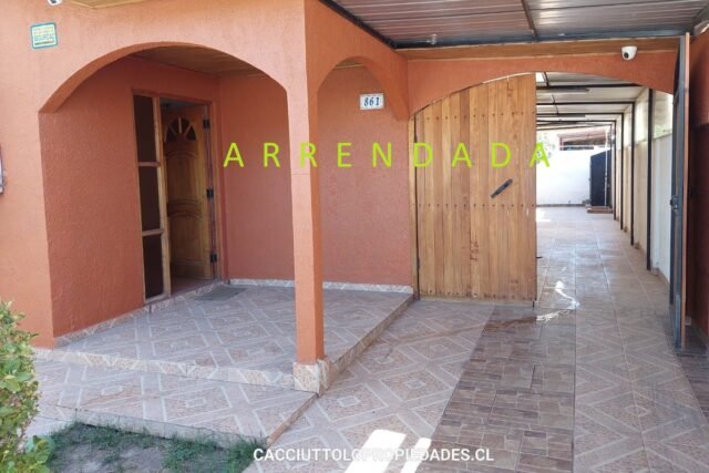 ARRENDADA casa en San Esteban, calle Los Olivos Oriente